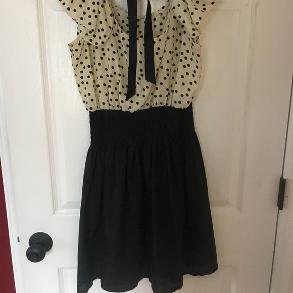 Black and cream polka dot dress - Picture 2 of 2